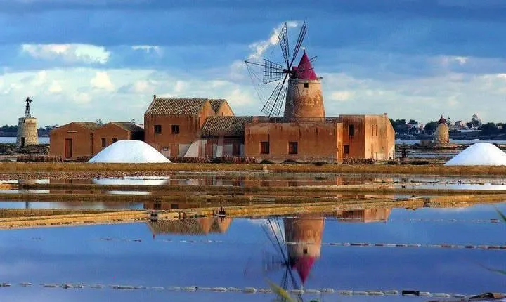 Best Excursion in western Sicily to Erice, Trapani Salt Flats from Palermo