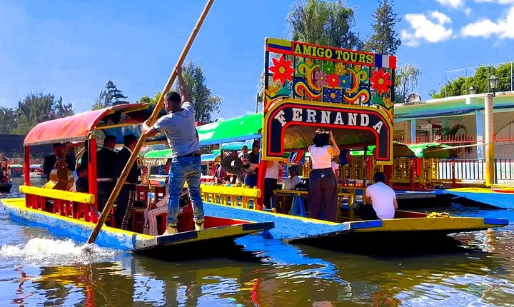 Teotihuacan & Guadalupe Shrine + Xochimilco, Coyoacán & Frida Kahlo Combo Tour
