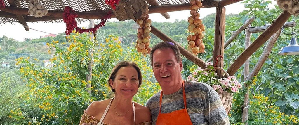 Sorrento Pizza Making with Wine, Limoncello & Transfer Included