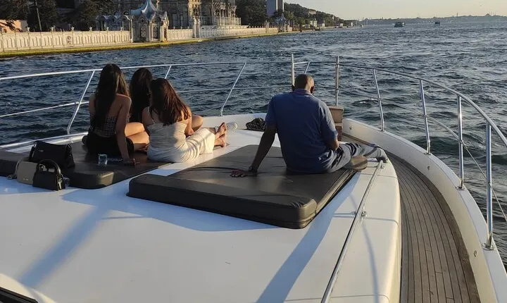 Bosphorus Yacht Cruise at Sunset with Snacks