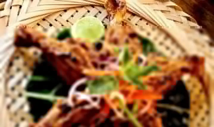 Mughlai Dining Experience at Karim's-a Famous Historical Restaurant for Foodies