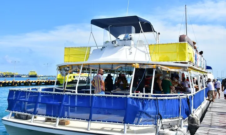 Isla Mujeres Unlimited! Fun & Party with transportation