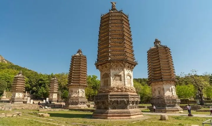 Private Transfer to Huanghuacheng Great Wall and Yinshan Pagoda Forest