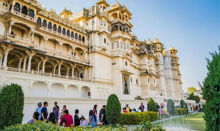 7 Days Golden Triangle Tour with Jodhpur & Udaipur