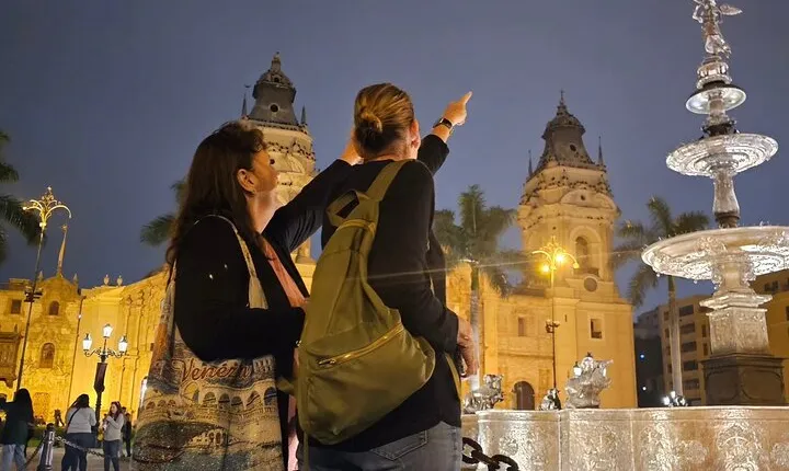 Private Lima Night Tour Including Magic Water Circuit
