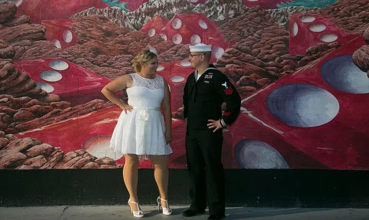 Romantic 2 Hour Photo Tour by Limousine