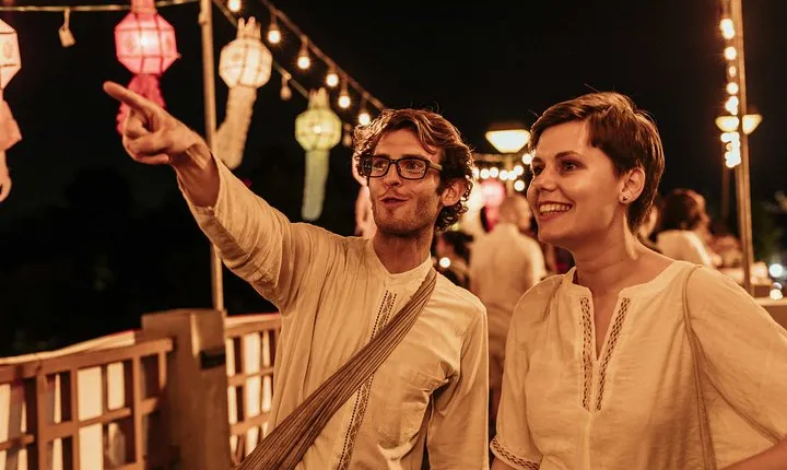A Magical Evening in Chiang Mai: Private City Tour