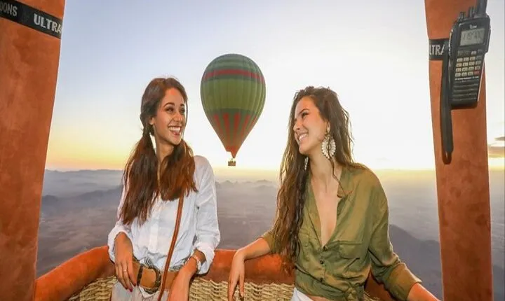 Sunrise Hot Air Balloon Experience of Luxor