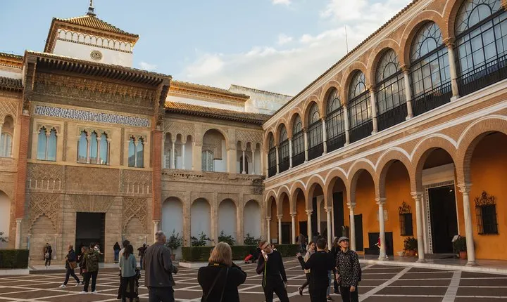 Private tour of the Alcázar of Seville