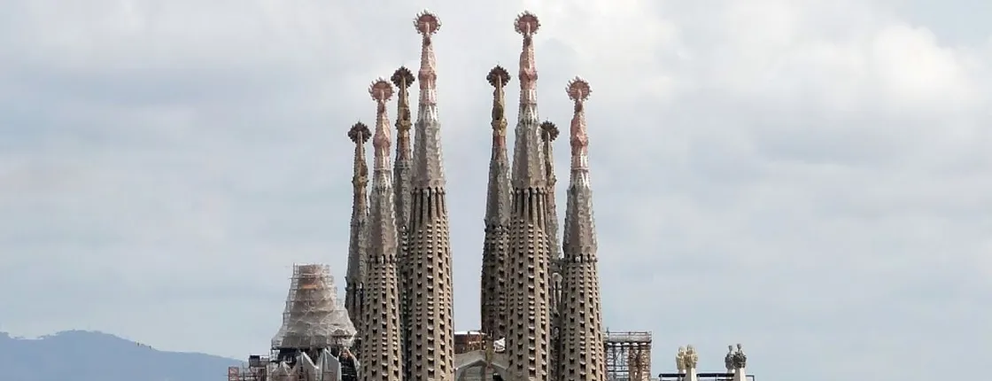 Gaudi highlights eBike tour
