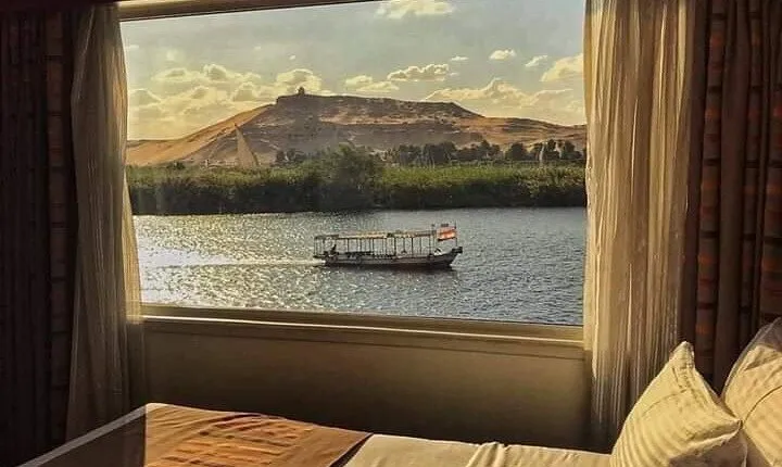 Amazing Sailing Nile cruise from Luxor for 2 Nights