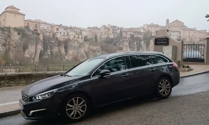 Versailles Private Two Way Transfer