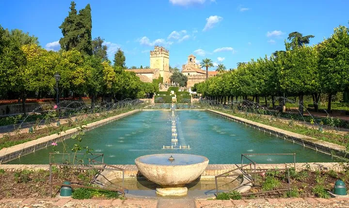 Córdoba: Alcazar Skip the Line Guided Tour