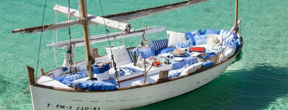 Majorca textiles sightseeing tour