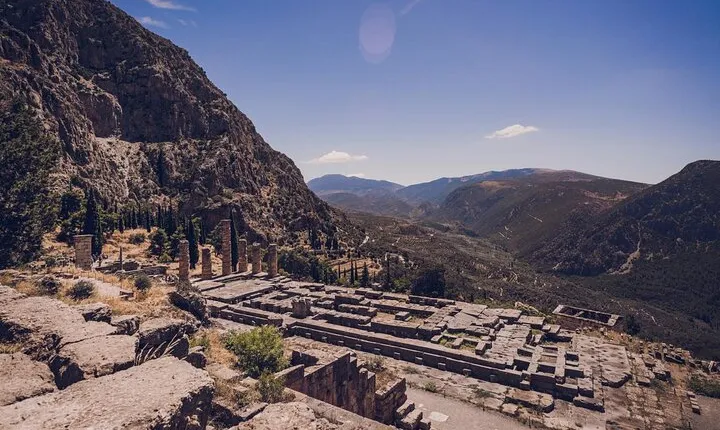 Delphi Full Day Private Tour from Athens