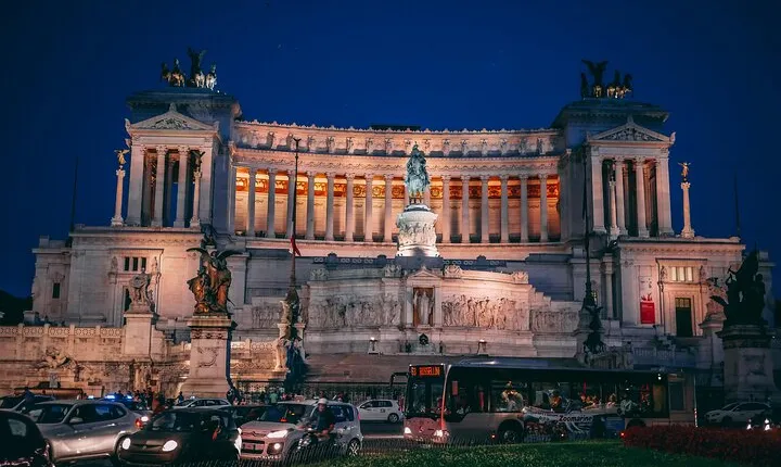 Best of Rome by Night Private Sightseeing Chauffeured Tour