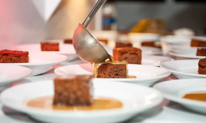 Grand Cayman Dinner cruise with Red Sail Sports 