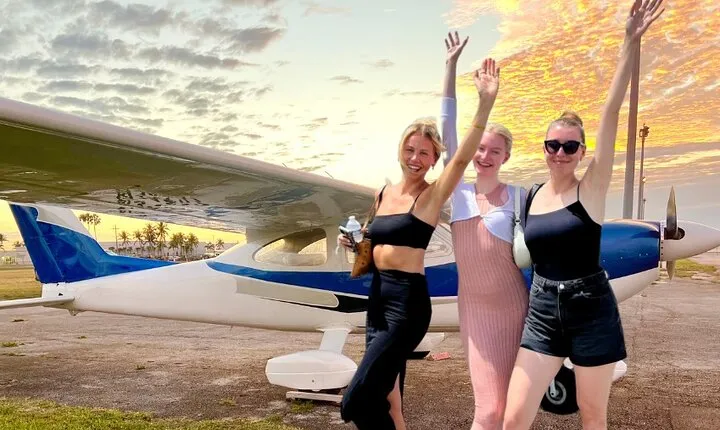 Miami Beach: Luxury Private 50-min Airplane Tour 