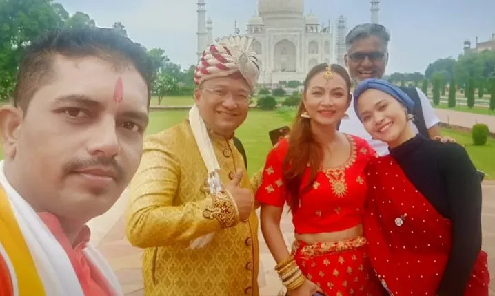 Agra Taj Mahal visit One Day Only Car Hire