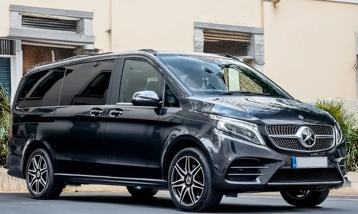 Private Transfer Port of Southampton to London