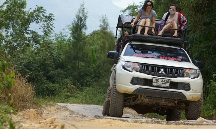 Full-Day Jeep Safari with the Highlights of Koh Samui