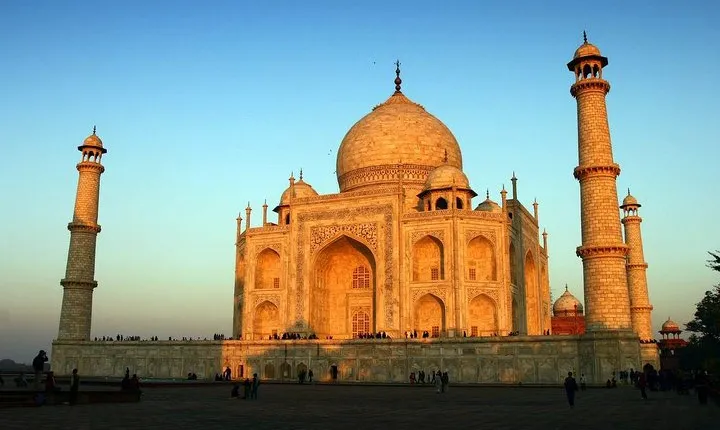 Sunset Taj Mahal Tour from Mehtab Bagh
