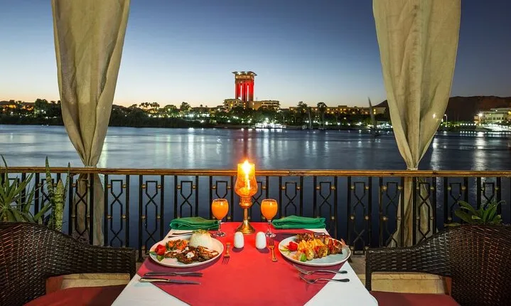 Egypt Tour 8 nights: Cairo, Luxor, Aswan, Abu Simbel, Nile Cruise, Air Balloon