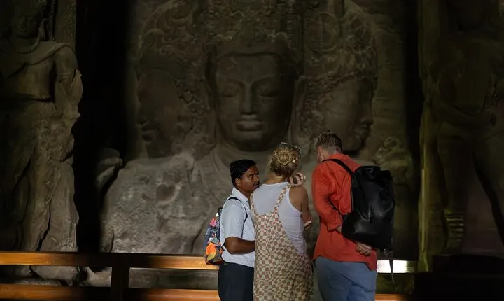 Guided Tour of Elephanta Caves in Mumbai