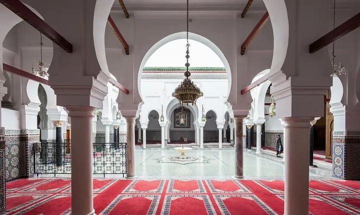 History and culture with Fes Medina private tour guide