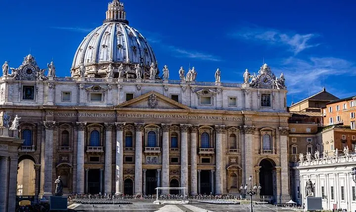 Vatican Museums, Sistine Chapel & Basilica Skip Line Private Tour