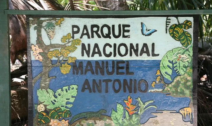 Manuel Antonio National Park Guided Tour
