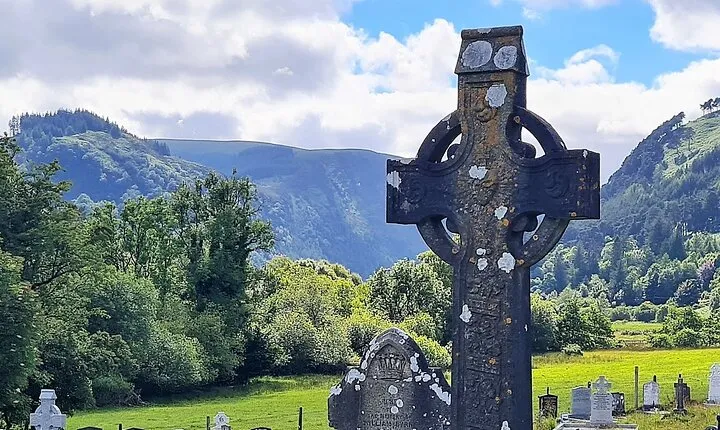Private Tour of Glendalough and Powerscourt Gardens, (1-7 ppl)