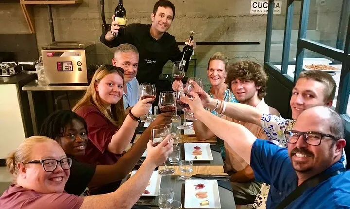 Rome: Wine Tasting and Food Pairing Small Group Experience