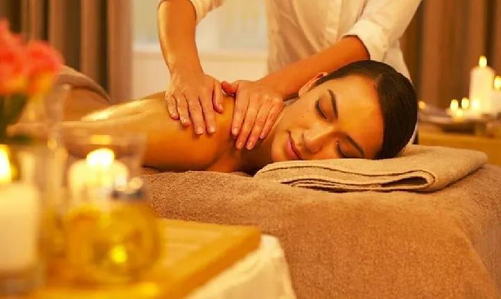 Peking Duck Dinner with Face Changing show and Massage Option
