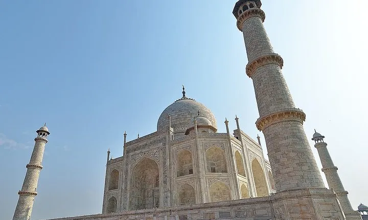 2 Days Private Delhi Tour with Agra Taj Mahal at Sunrise