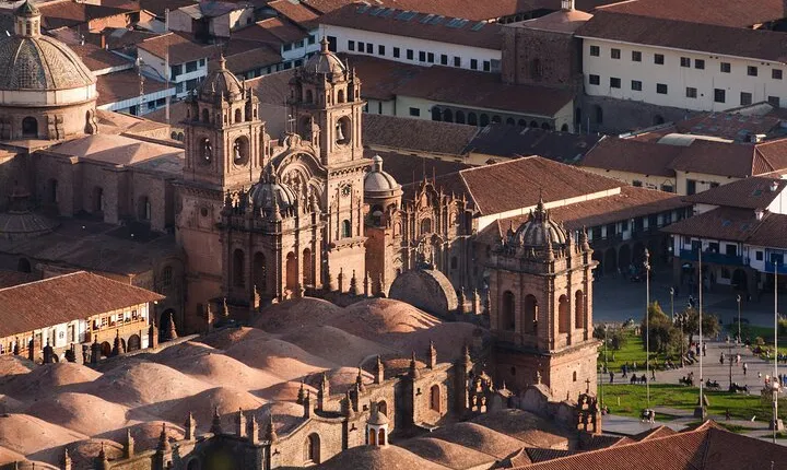 Private Tour to Cusco City and the Bohemian Neighborhood of San Blas