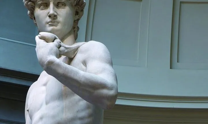 Florence Accademia and Uffizi Tickets with Multilingual Audio App