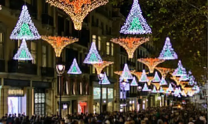 Christmas Walking Tour of Barcelona