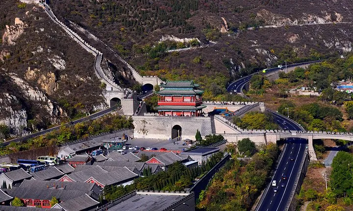 Half Day Private Transfer Service to Juyongguan Great Wall