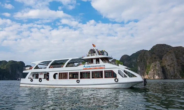 Full Day-All Inclusive: Halong Bay-Lan Ha Bay-Bai Tu Long Bay