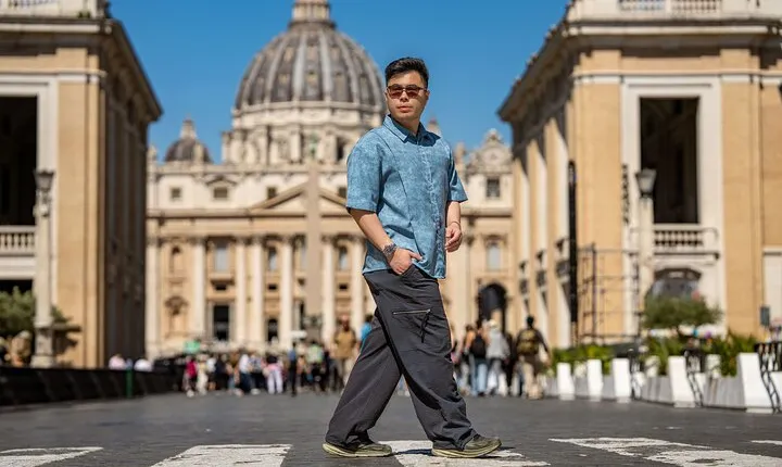 Rome: Vatican & Castel Sant’Angelo Photoshoot, Private & Custom