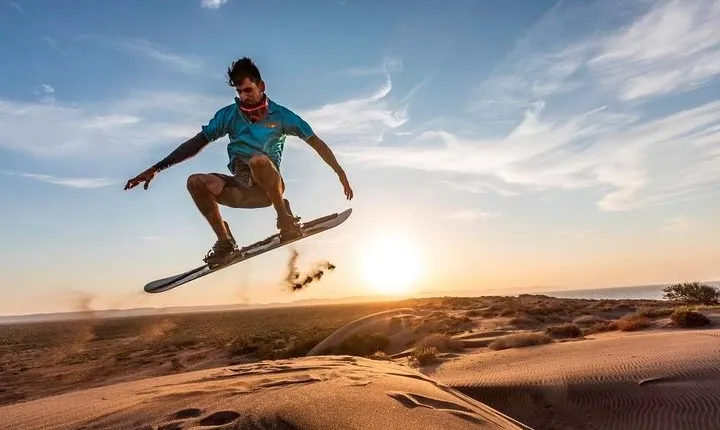 Sunset Sandboarding at La Paz Dunes Tour