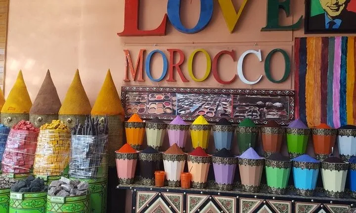 7 Days Luxury Desert Tour From Casablanca to Marrakech via fez -Camel trekking