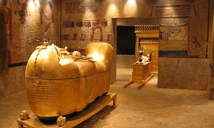 Private King Tut's Tomb and Valley the Kings Tour from Safaga