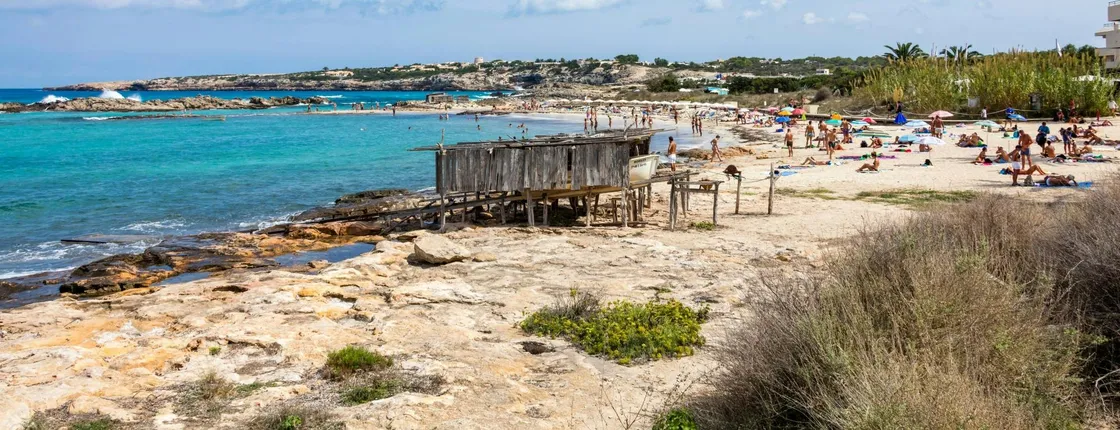 Full-day private guided tour of Formentera