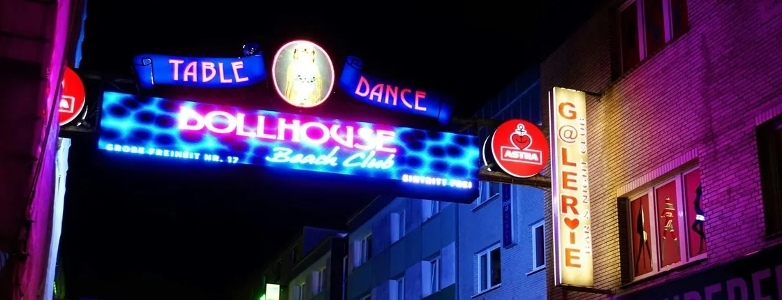 Lust and Vice guided tour of the Reeperbahn in Hamburg