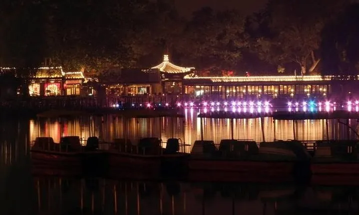 Night city Beijing tour experience Night tour Night show Private only