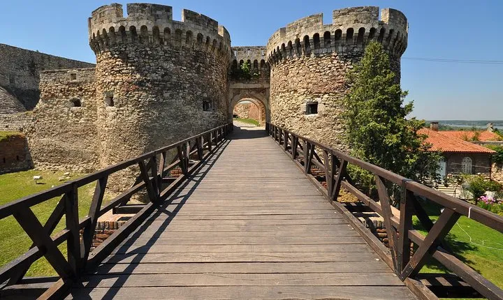 Belgrade Old City 2-Hour Walking Tour