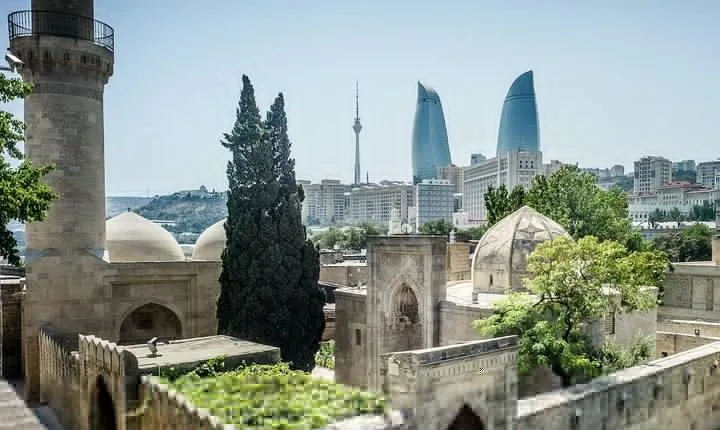 3 Days Baku Tour: Visit must-see places in our group tours