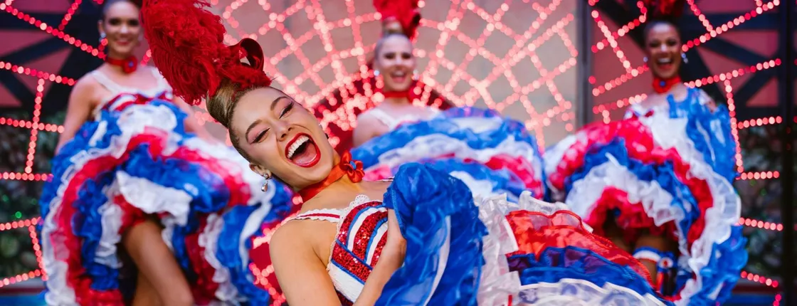 Dinner cruise, 2nd floor Eiffel Tower and Moulin Rouge Show